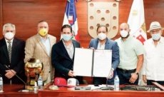 Santiago reconoce a Águilas como “heroes deportivos”