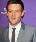 Agradece mamá de Cory Monteith muestras de cariño
