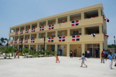 Algunos niños no podrán asistir a clases por falta de útiles escolares