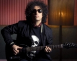 Andrés Calamaro presenta la carátula de su disco 'Bohemio'