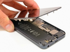 Apple reconoce que algunos de sus iPhone 5S tienen un problema de batería.