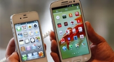 Apple solicita que se prohíba la venta de aparatos de Samsung en EEUU.