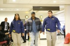 Arrestaron a Mike Tyson en el aeropuerto de Chile y le prohibieron su ingreso al país