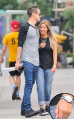Ashley Tisdale se comprometió con su novio Christopher French… ¡Mira el anillo!