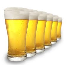 Beber cerveza hace a los hombres más inteligentes, según estudio