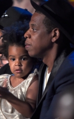 Blue Ivy bailó durante la presentación de su mamá, Beyoncé, en los MTV VMAs