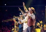 Bruno Mars, electrizante