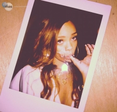 Checa cómo lo mueve Rihanna