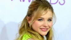 Chloë Grace Moretz arremete contra los piratas