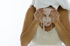 Cómo lavar el rostro correctamente