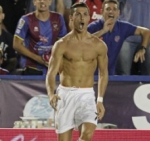 Cristiano lleva anotados 50 goles en lo que va de 2013