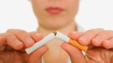 Dejar el cigarro aumenta el tamaño de los pechos.