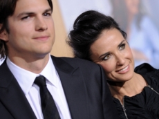Demi y Ashton concluyen largo proceso de divorcio