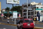 Disponen cambios viales en calles y avenidas de Santiago.