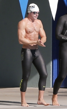 Dwayne Johnson y Zac Efron compartieron las primeras imágenes de Baywatch