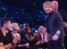 Ed Sheeran se refirió a su supuesta pelea con Miley Cyrus
