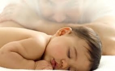 El olor de los bebés es tan adictivo como la droga