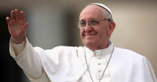 El papa come con menos de 10 euros al día