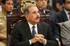 El presidente Medina asciende a 2,911 miembros de las Fuerzas Armadas