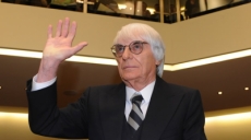El propietario de los derechos de la Formula 1, Bernie Ecclestone, a juicio por corrupción