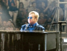 Elton John, inolvidable en Altos de Chavón