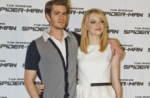 Emma Stone aprueba el 'paquete' de su novio Andrew Garfield