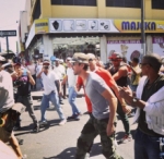 Enrique Iglesias filma video esquina Duarte con Paris, Santo Domingo, R.D