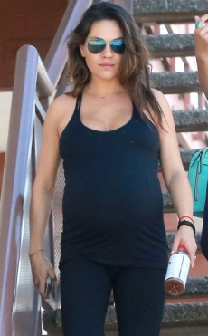 ¿Está nerviosa Mila Kunis por dar a luz?
