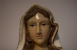 Estatua de la Virgen María