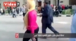 Esto es lo que pasa cuando una atractiva rubia pasa por una universidad