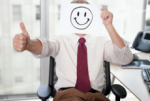 Estudio dice que los empleados amables son los que menos ganan.