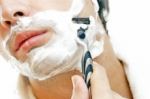 Evita la irritación de la barba al afeitarte