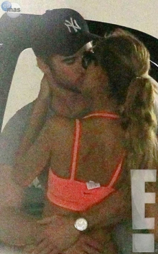 Familia de Liam lo animó para cortar con Miley