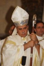Felaciones no son pecado si se hacen pensando en Jesús: arzobispo