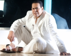 Fernando Villalona dice: “La música que hice en los años 80, con eso me basta para morir”.