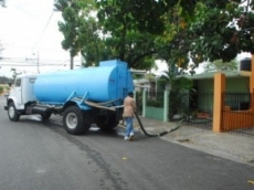 Gobierno gastará RD$10 MM en agua gratis para cubrir la necesidad de agua potable de la población en esta Semana Santa