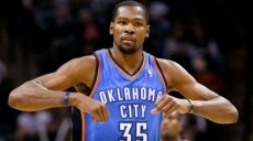 GS gana al Thunder tras la lesión de Durant