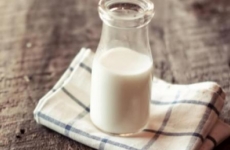 Harvard dice que la leche no es saludable