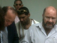 Heridos dicen que fue Omega quien disparó en pleito