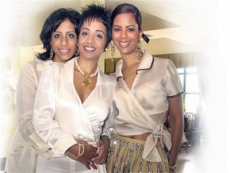 Hijas de Zoila Luna solicitan cambiarse apellido paterno por materno.
