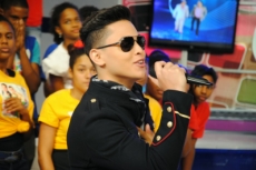 Hijo de Toño le tira a hijo de Rafa Rosario