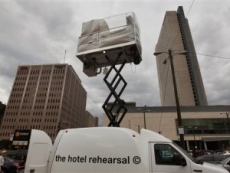 Hotel de Denver ofrece habitación inflable en el aire