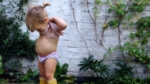 Instagram eliminó la cuenta de una madre por esta foto