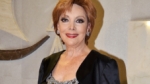 ¡JACQUELINE ANDERE SUFRIÓ TREMENDA CAÍDA EN ESCENARIO!