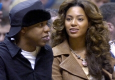 Jay Z cierra baño público de restaurante para Beyoncé