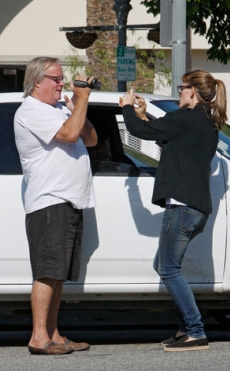 Jennifer Garner confronta a un paparazzi en la calle