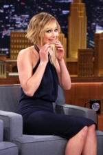 Jennifer Lawrence tuvo otro vergonzoso incidente, esta vez con Jennifer López y por culpa de Jimmy Fallon