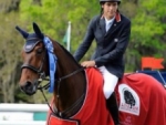 Jinete dominicano gana competencia en EEUU