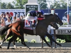 Jockey dominicano Joel Rosario gana el Belmont de NY; hace fracasar Triple Corona -
