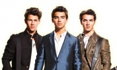 Joe Jonas se reune con Kevin Jonas tras la cancelación del tour